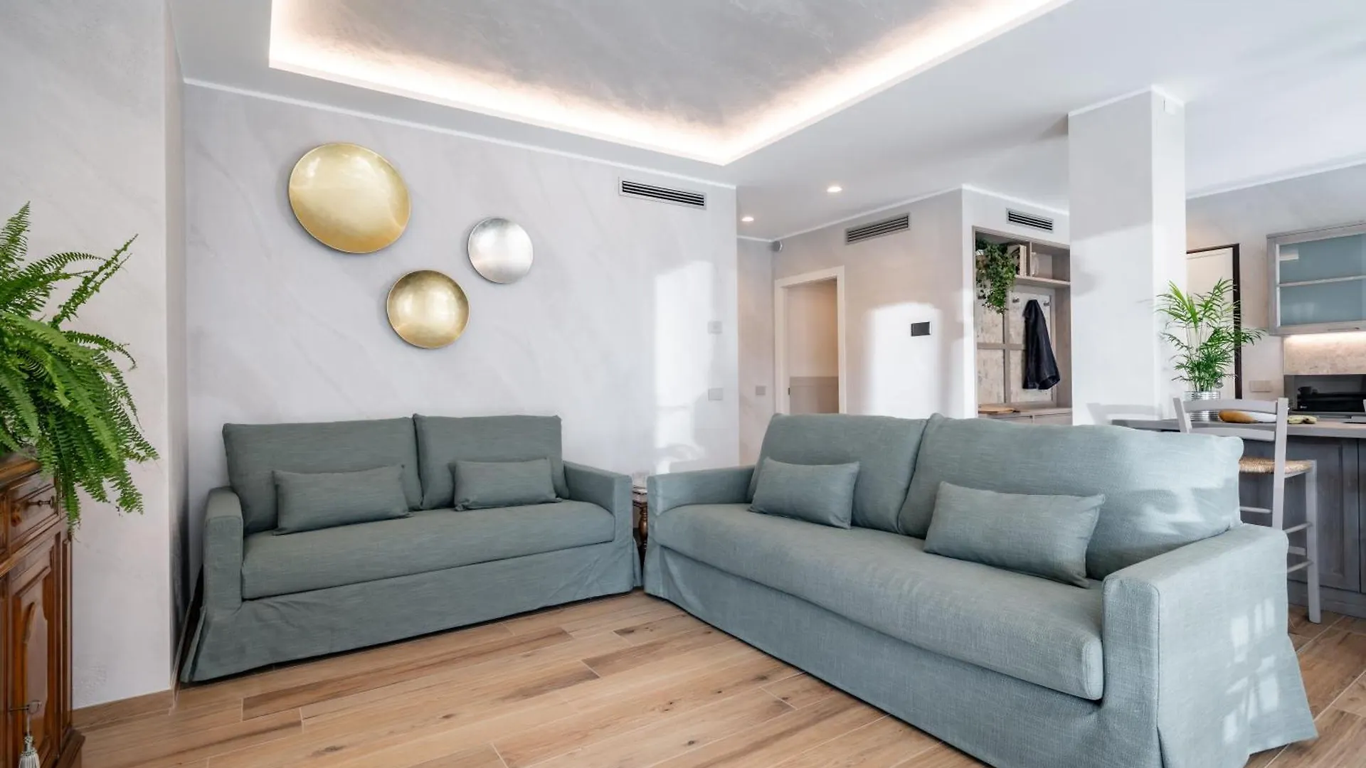 Villa Sunrise - Luxury Property With Pool & Large Private Garden, Few Steps From The Beach, Ideal For Families And People With Mobility Issues Dervio